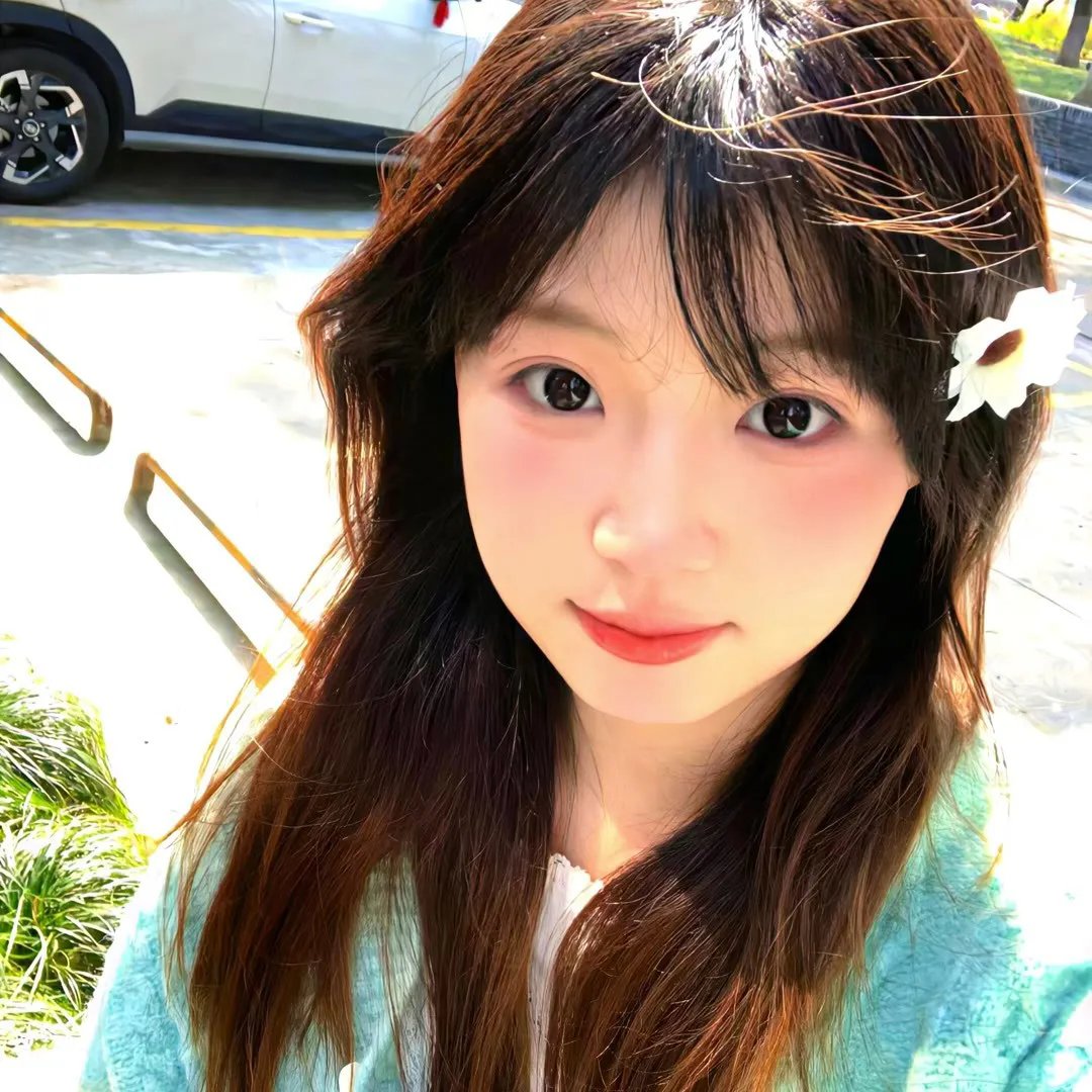 拂晓的尤娜封面